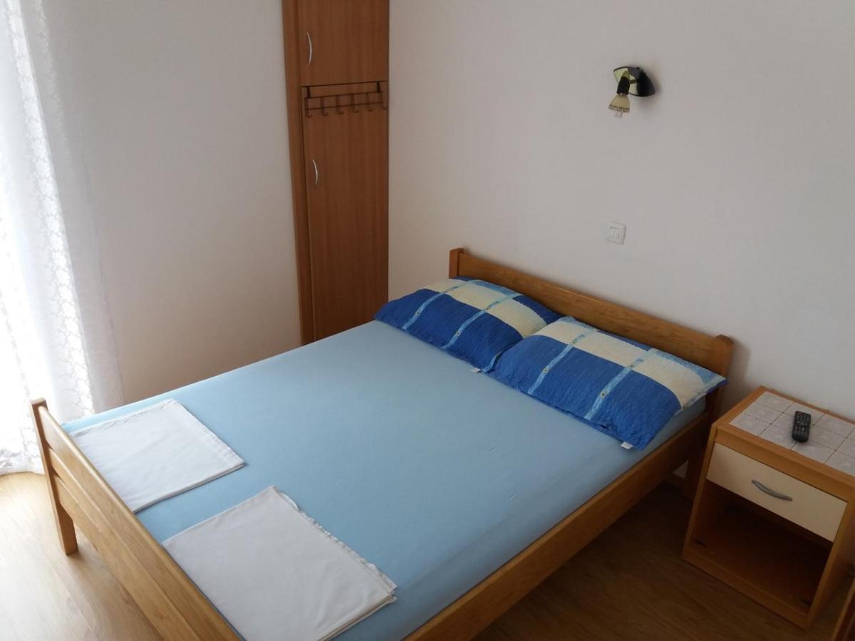 Apartment Visnja -Near Queen Beach Nin Exterior photo