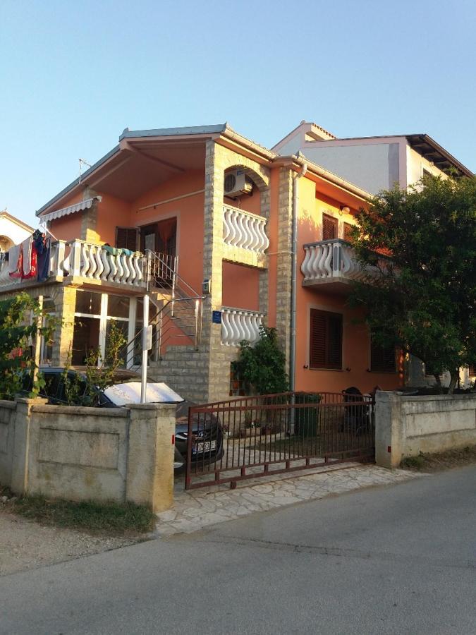 Apartment Visnja -Near Queen Beach Nin Exterior photo